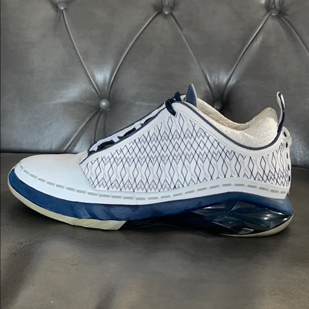 Air Jordan 23 OG Low 'White Midnight Navy' Size 11.5